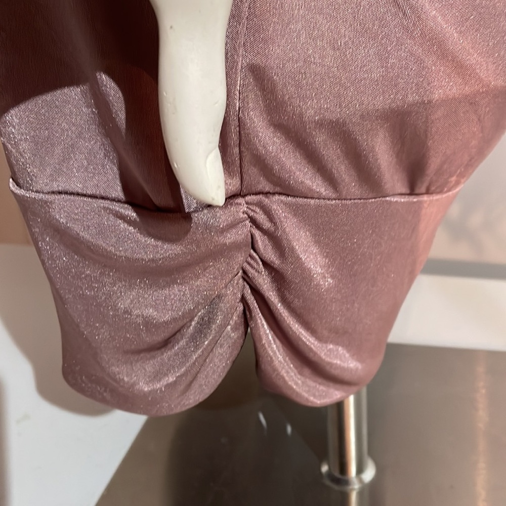 Beautiful ladies blouse. Excellent condition - Picture 8 of 9